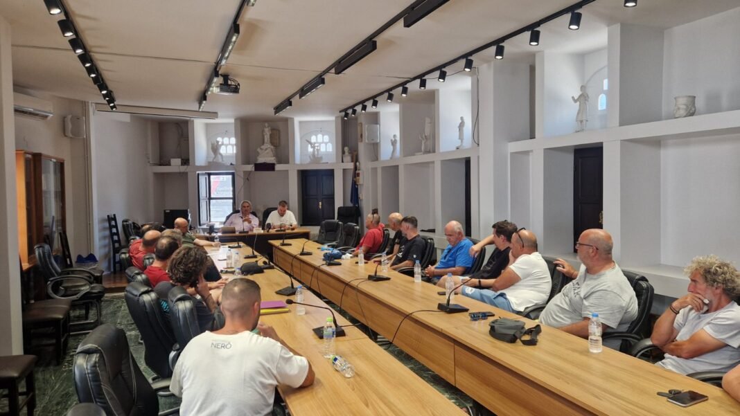 dimostinou-athlitika-swmateia (1)